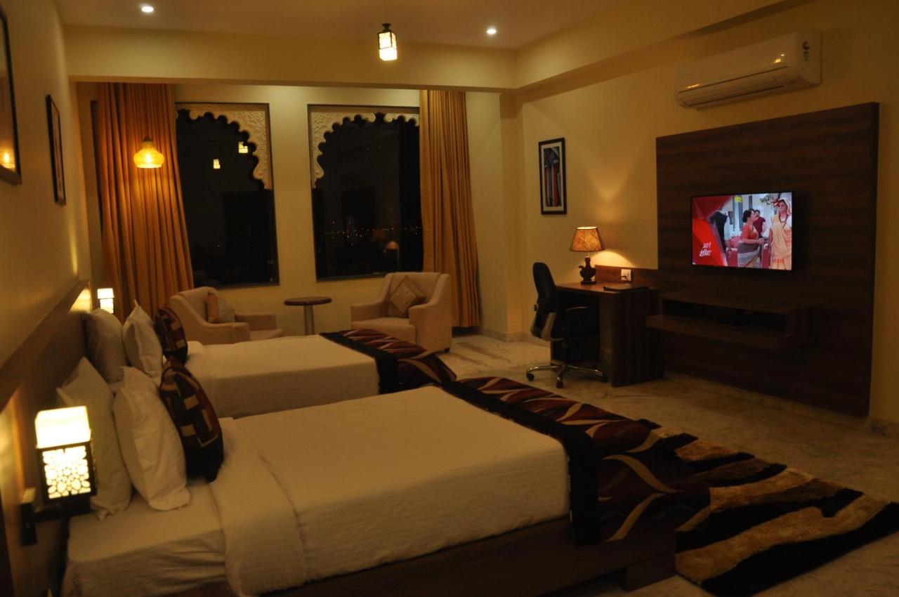 Regenta Central Mewargarh, Near Biological Park Udaipur Exteriör bild