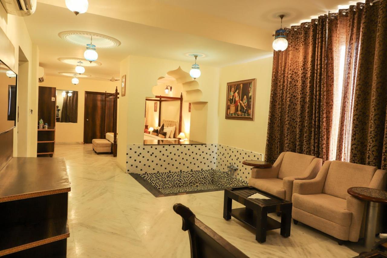 Regenta Central Mewargarh, Near Biological Park Udaipur Exteriör bild