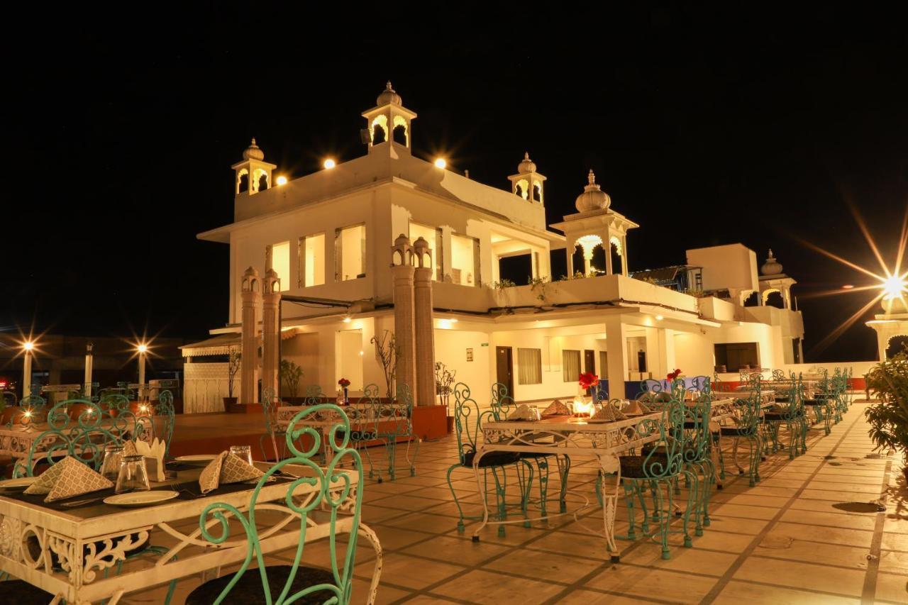 Regenta Central Mewargarh, Near Biological Park Udaipur Exteriör bild