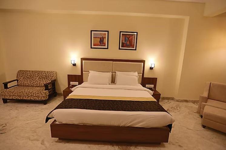 Regenta Central Mewargarh, Near Biological Park Udaipur Exteriör bild