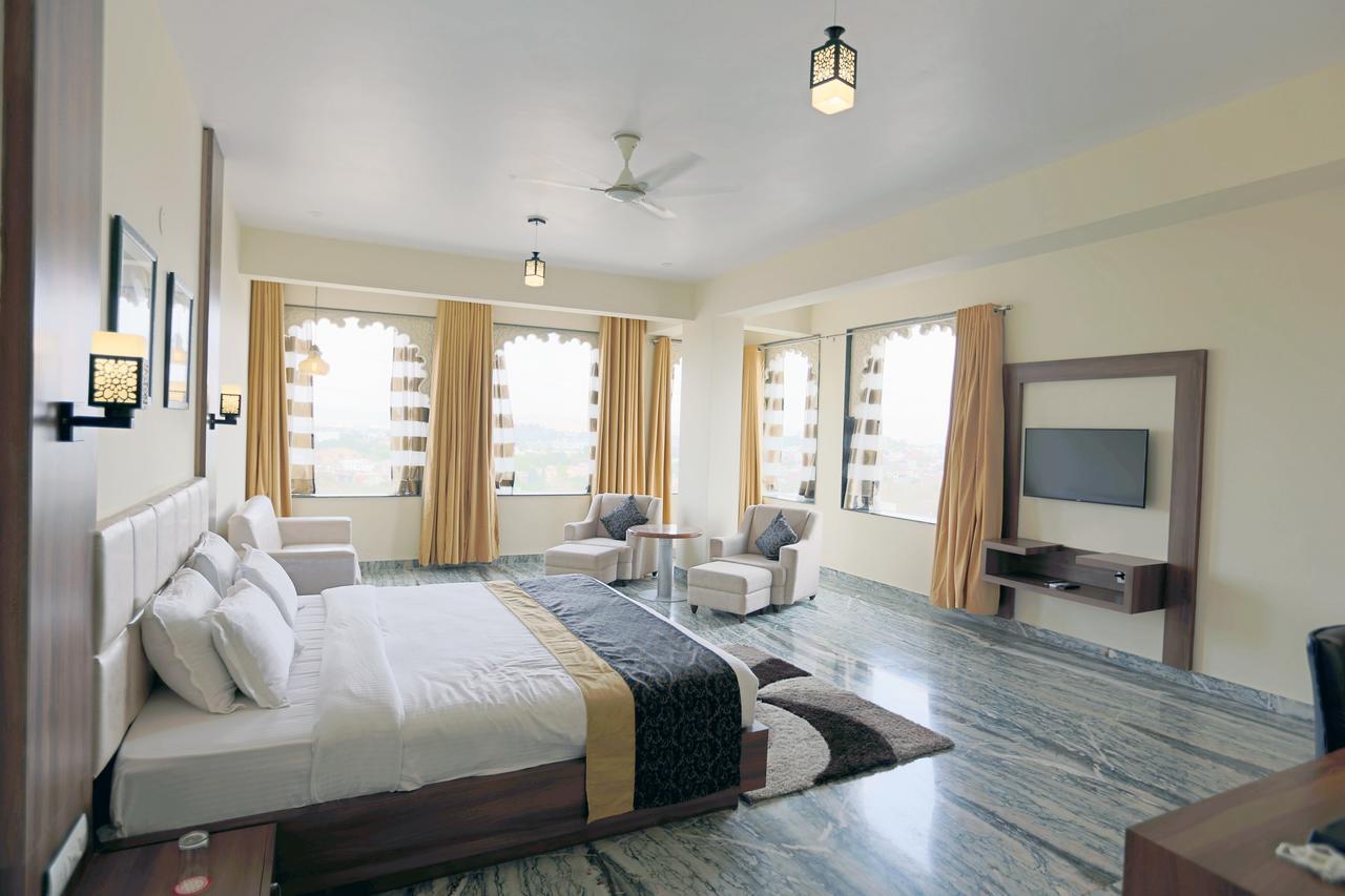 Regenta Central Mewargarh, Near Biological Park Udaipur Exteriör bild