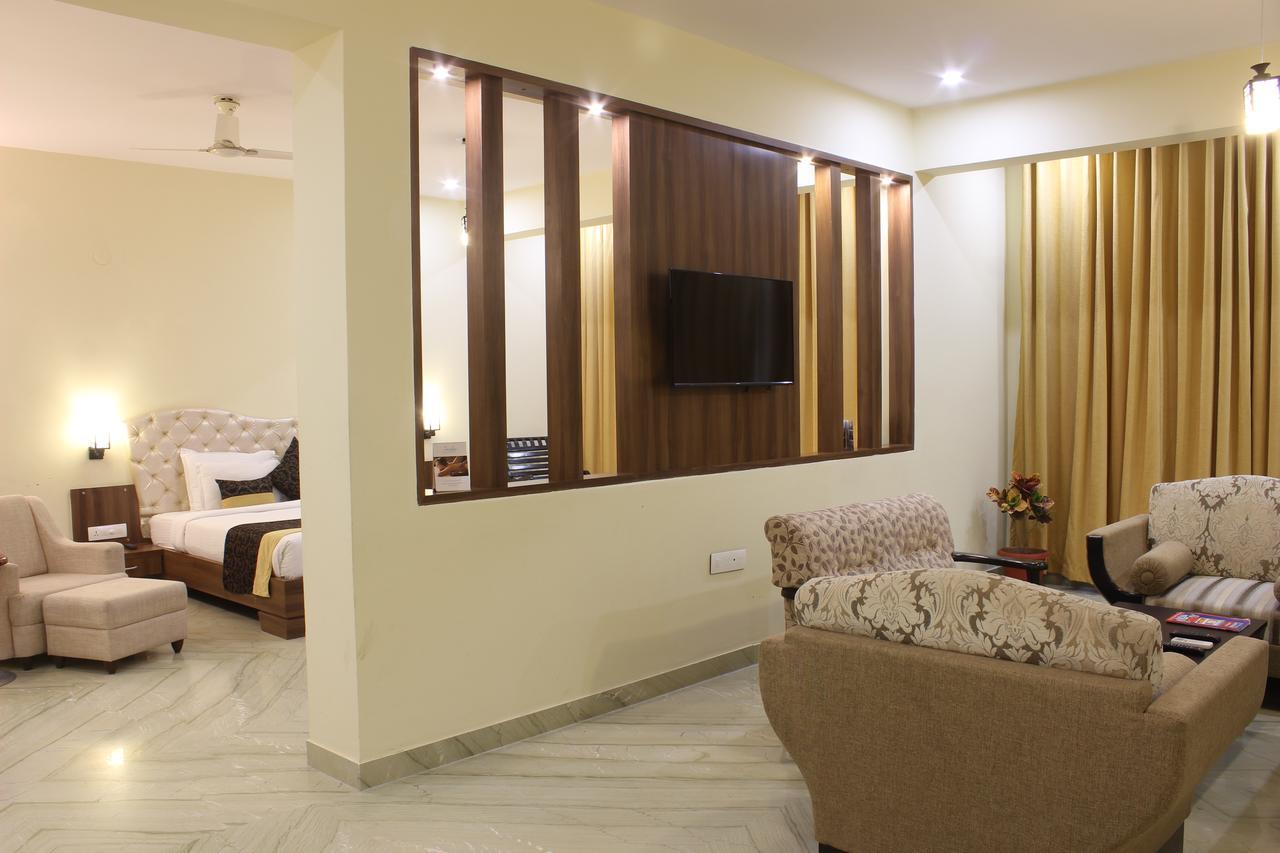 Regenta Central Mewargarh, Near Biological Park Udaipur Exteriör bild